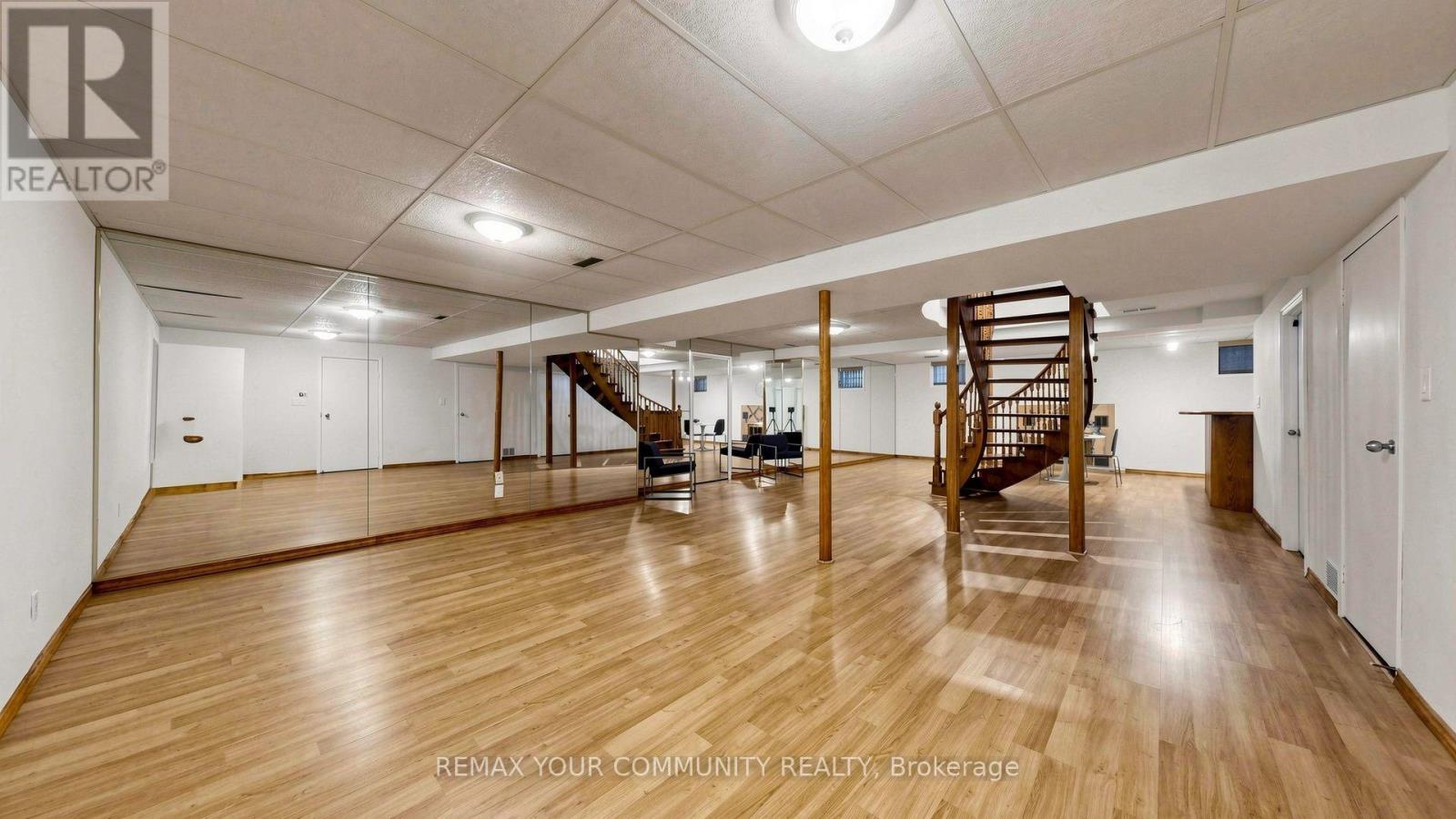 170 GARDEN AVENUE - 42