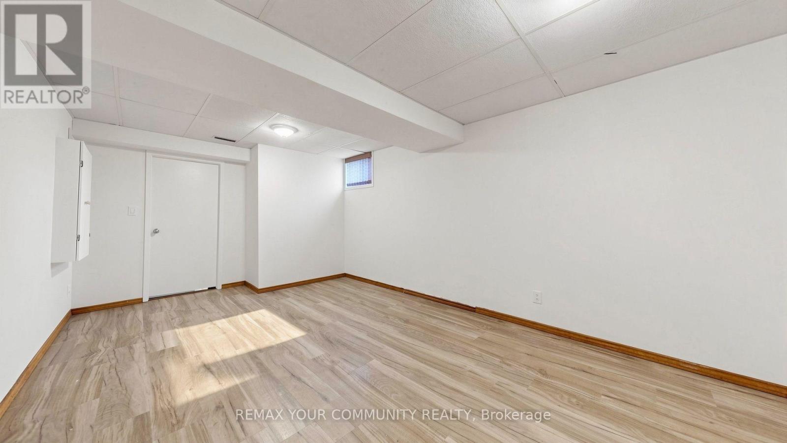 170 GARDEN AVENUE - 44