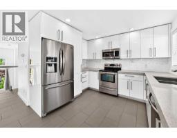 1803, 1530 Bayside Avenue - photo 2