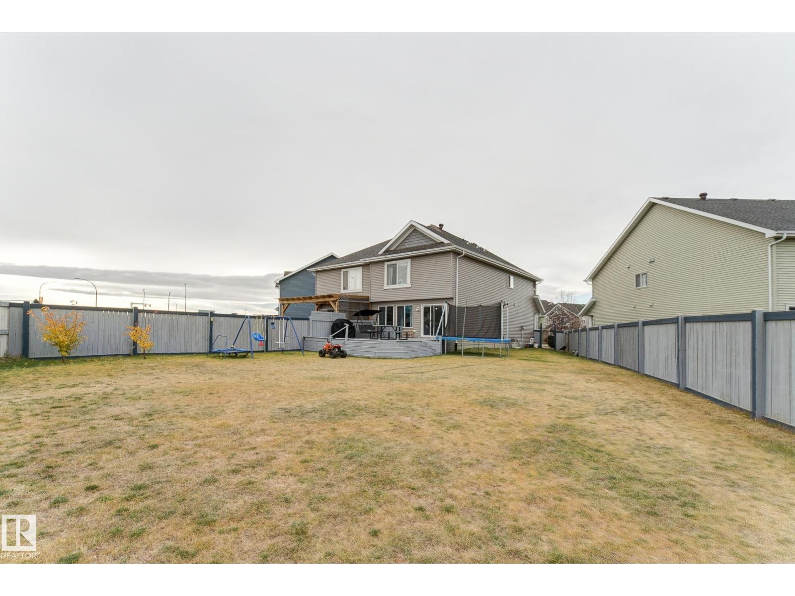 6706 24 AV SW - 7