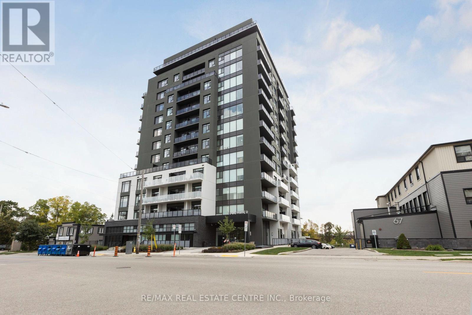 605 - 71 WYNDHAM STREET S