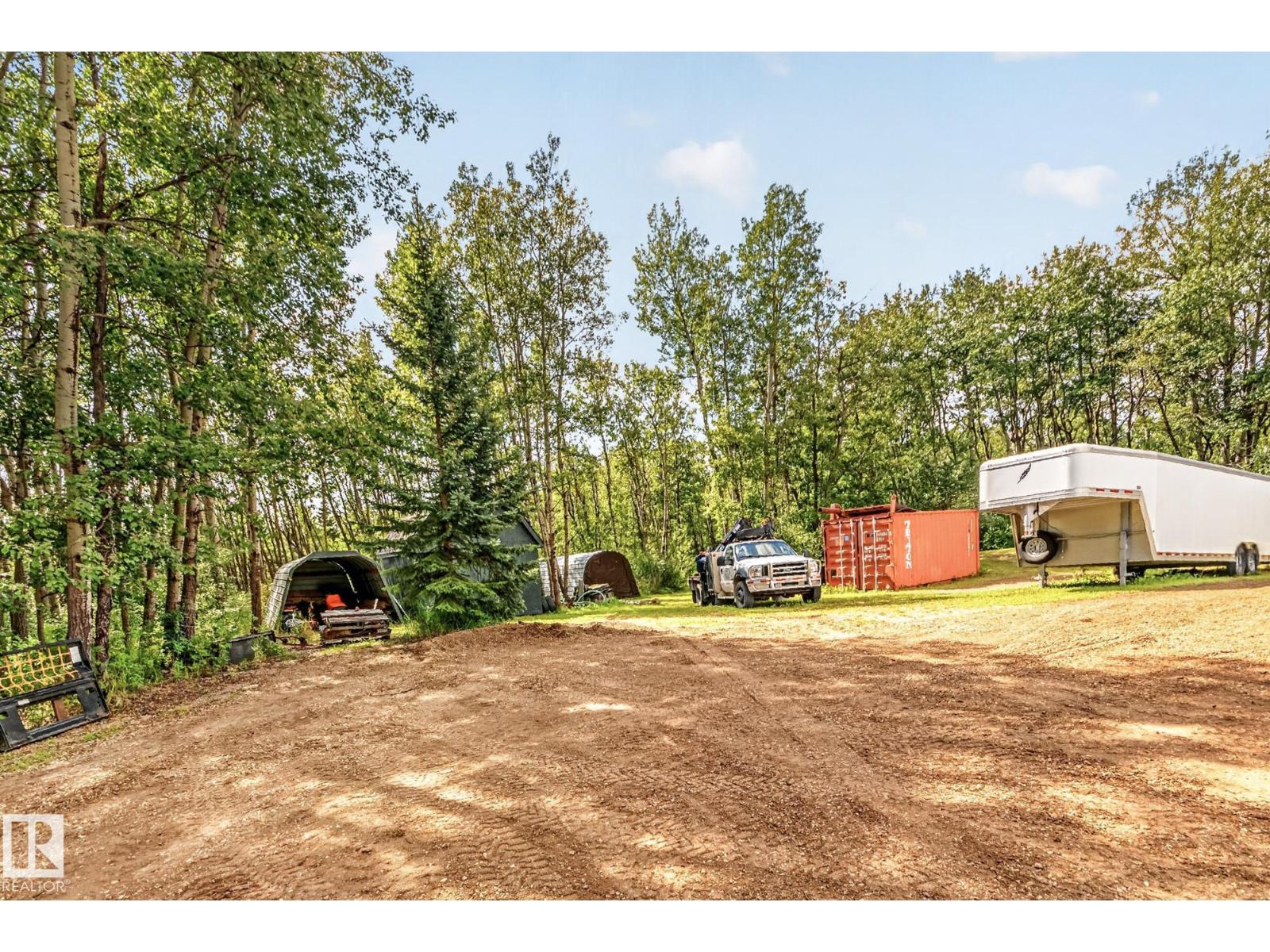 #133 51350 RGE ROAD 224 - 53