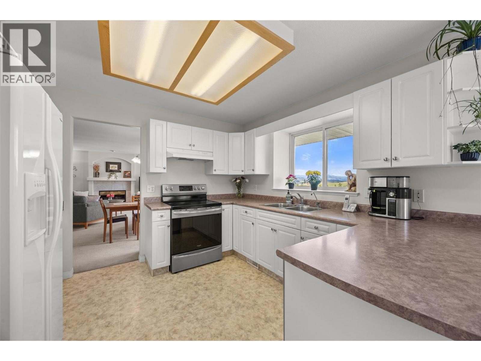 #14 4450 Postill Drive - 13