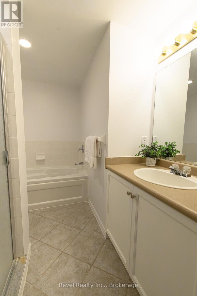#2006 750 JOHNSTON PARK AVENUE - 15