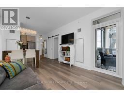 Primary Bedroom - #503 - 111 Worsley Street, Barrie, ON L4M0J5 Photo 7
