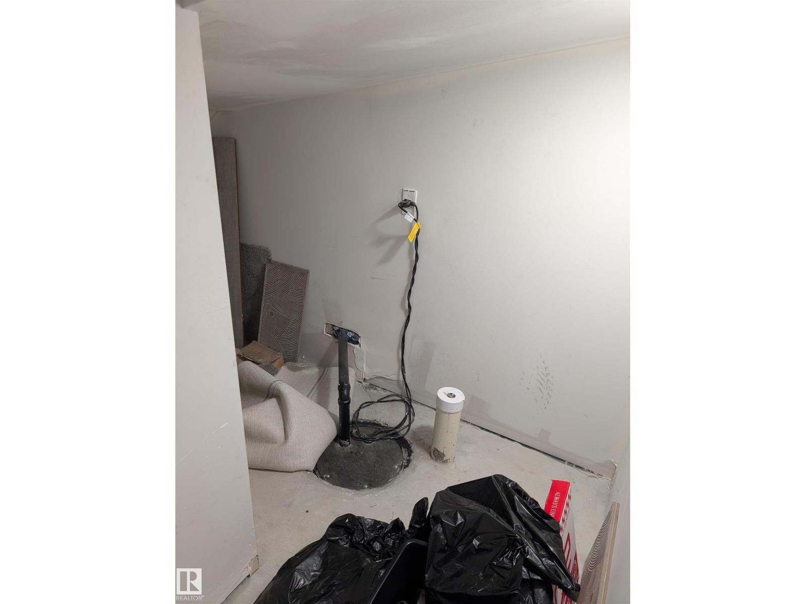 9455 COLAK LN SW - 38