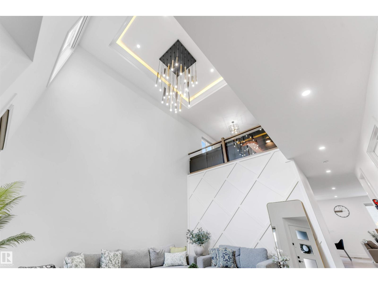 1824 18 AV NW - 17