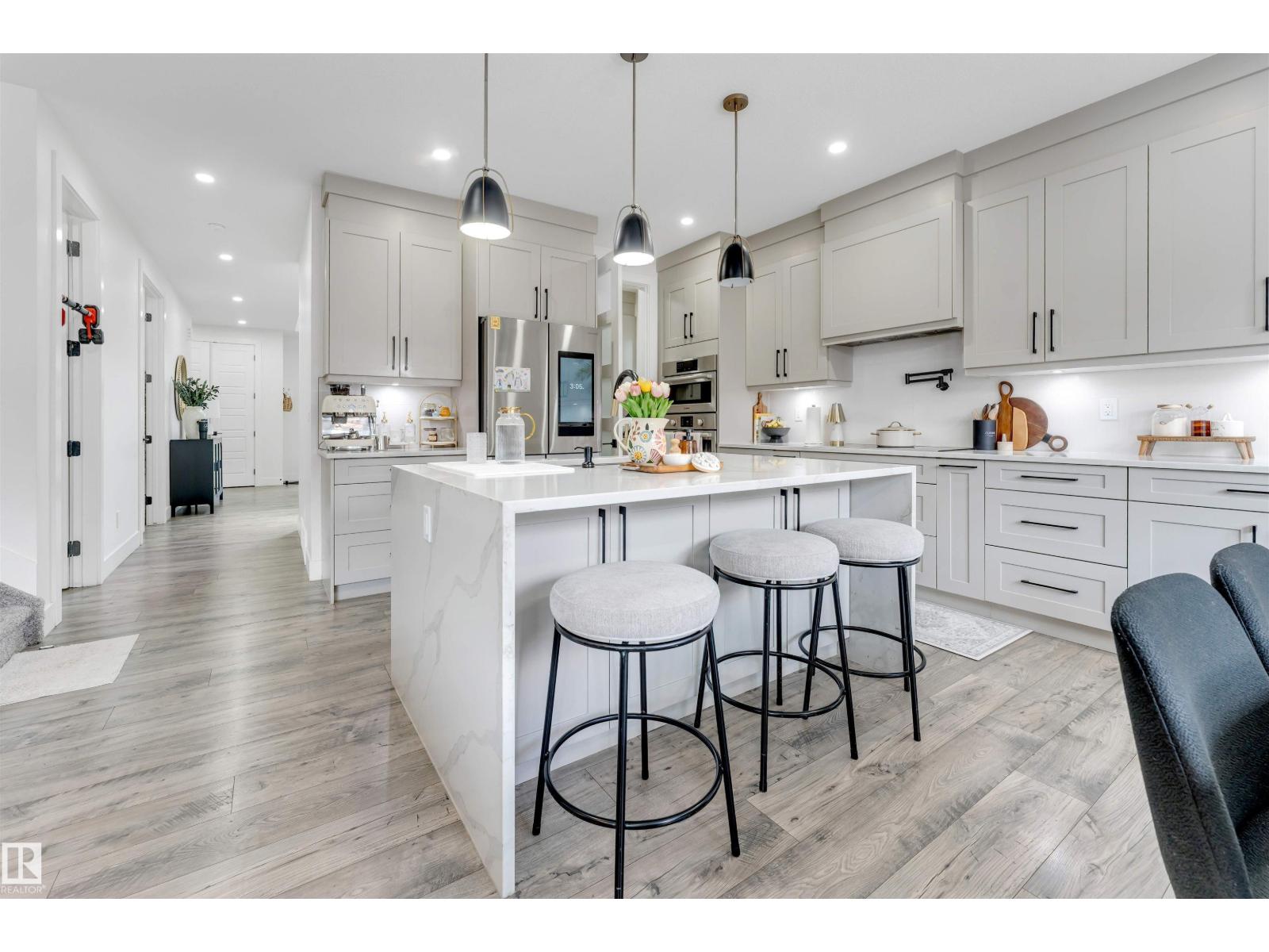 1824 18 AV NW - Image 25
