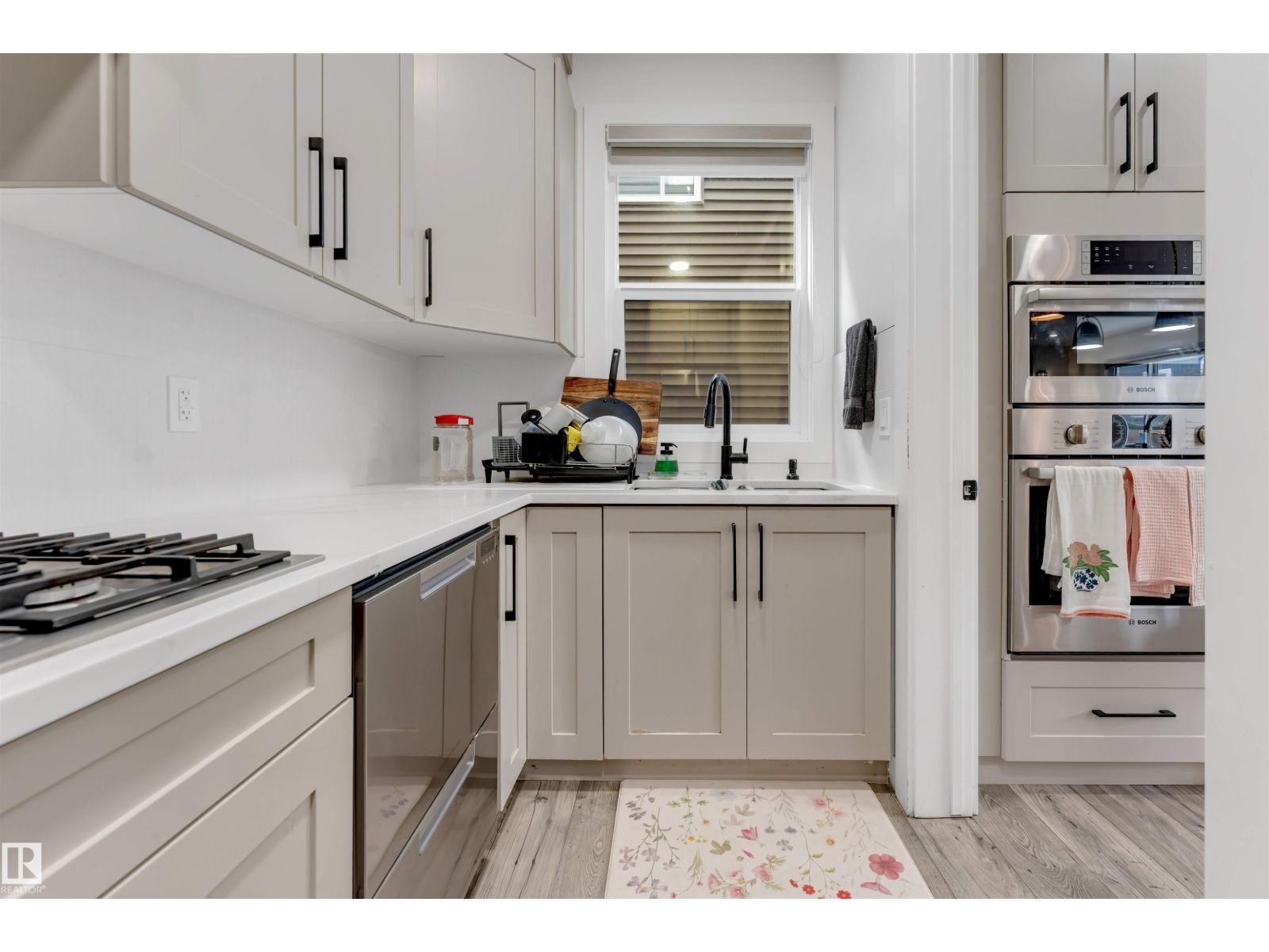 1824 18 AV NW - Image 29