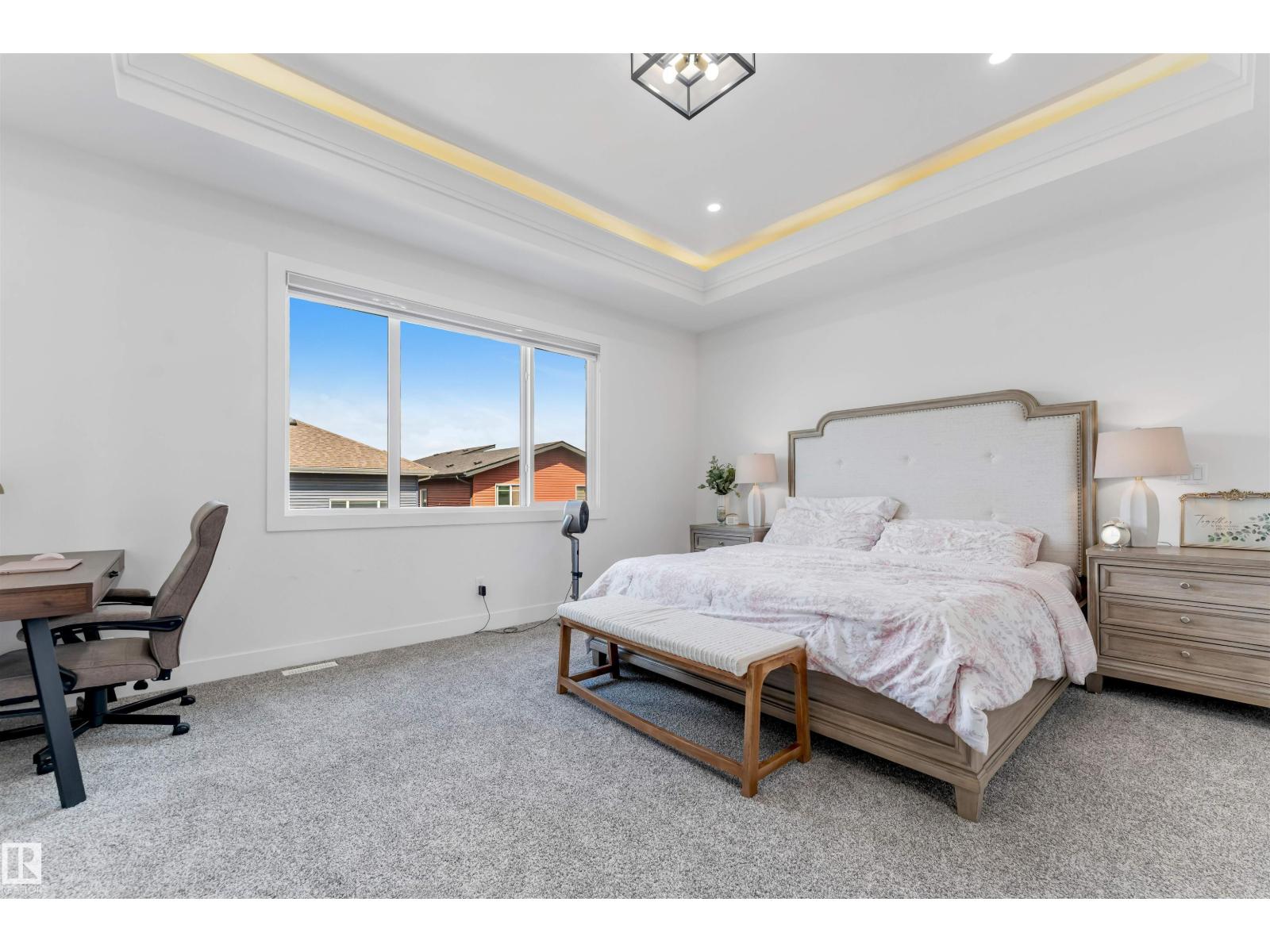 1824 18 AV NW - 38