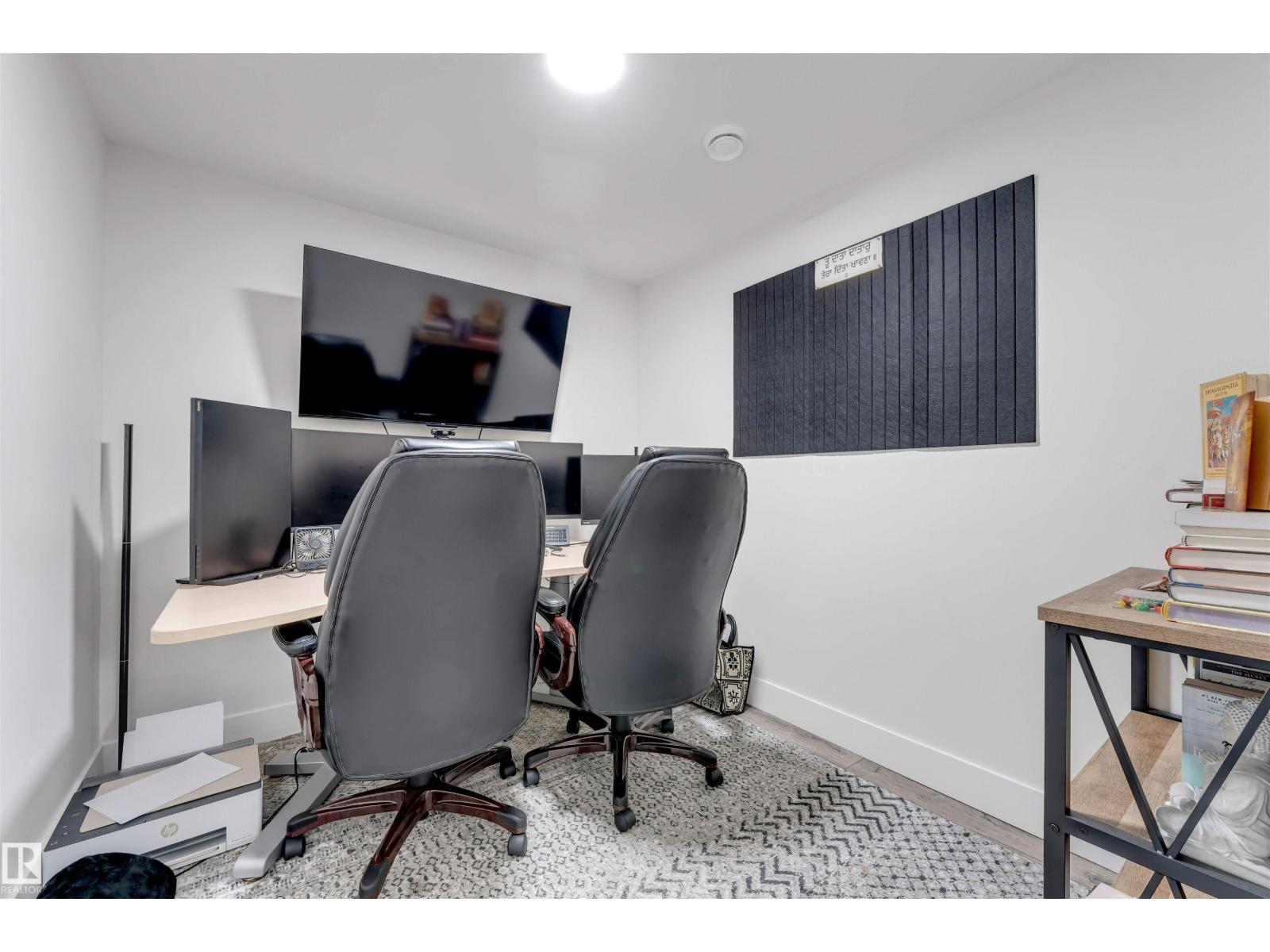 1824 18 AV NW - Image 68