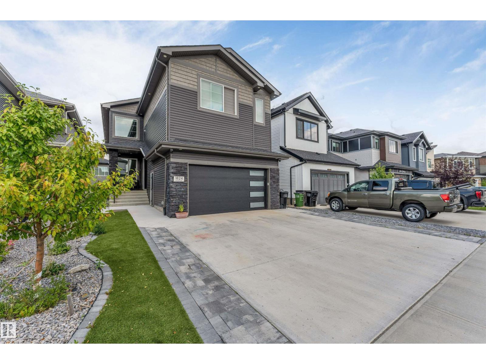 1824 18 AV NW - 72