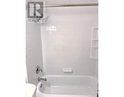 2801 - 5 Massey Square, Toronto, ON M4C5L6 Photo 12
