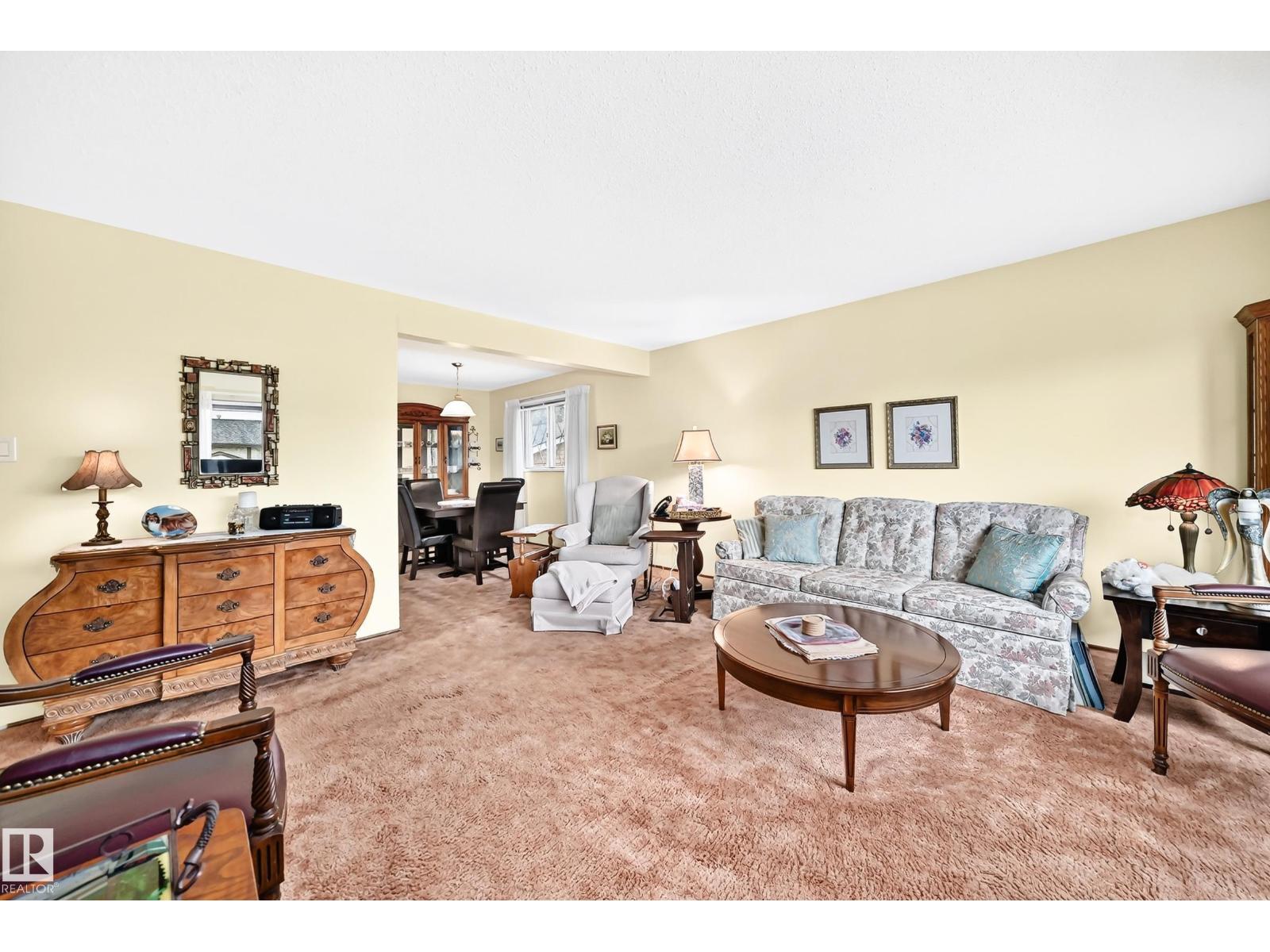 11461 152A AV NW - 9