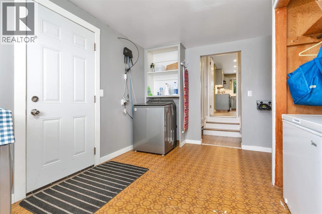 Listing photo – 5215 52 Avenue, Eckville