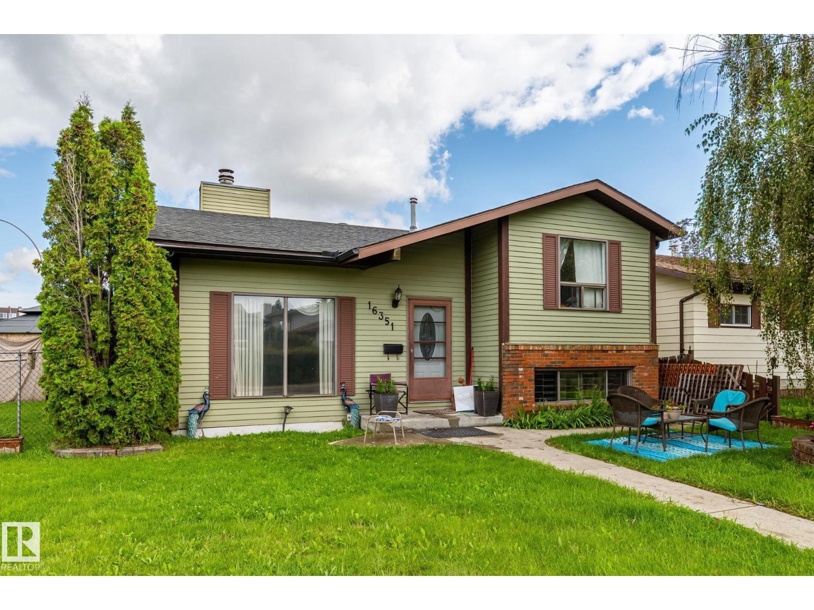 16351 119 ST NW - 1