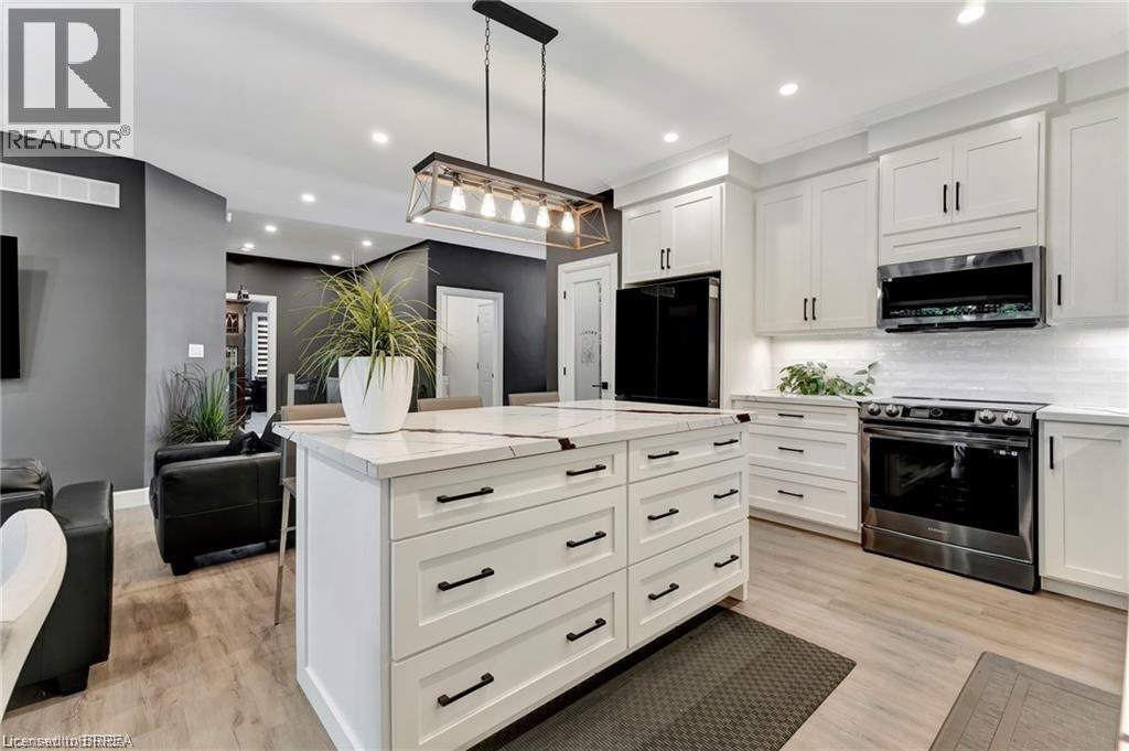 442 JAMES Street - 5