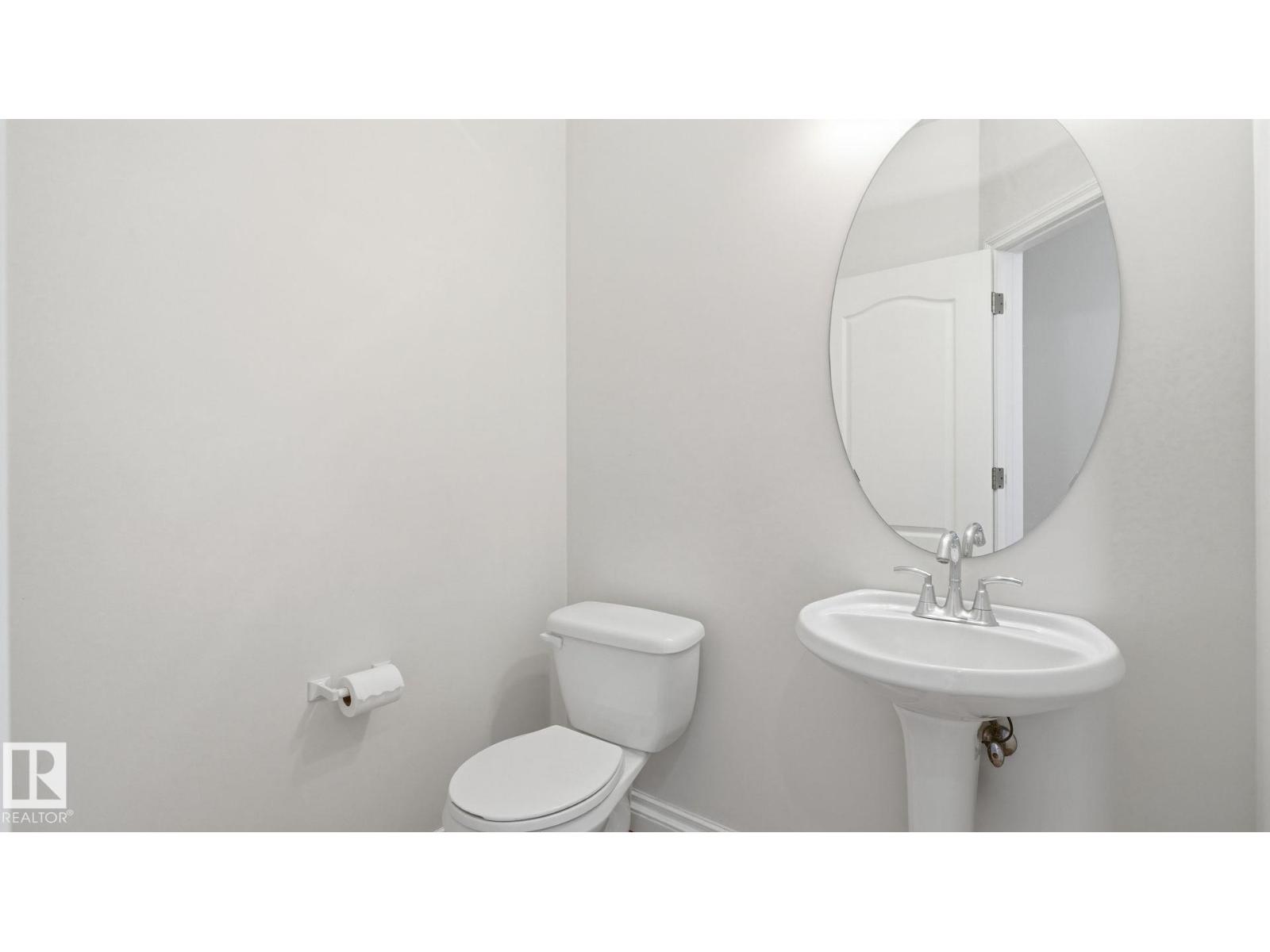 11568 15 AV NW - Image 26