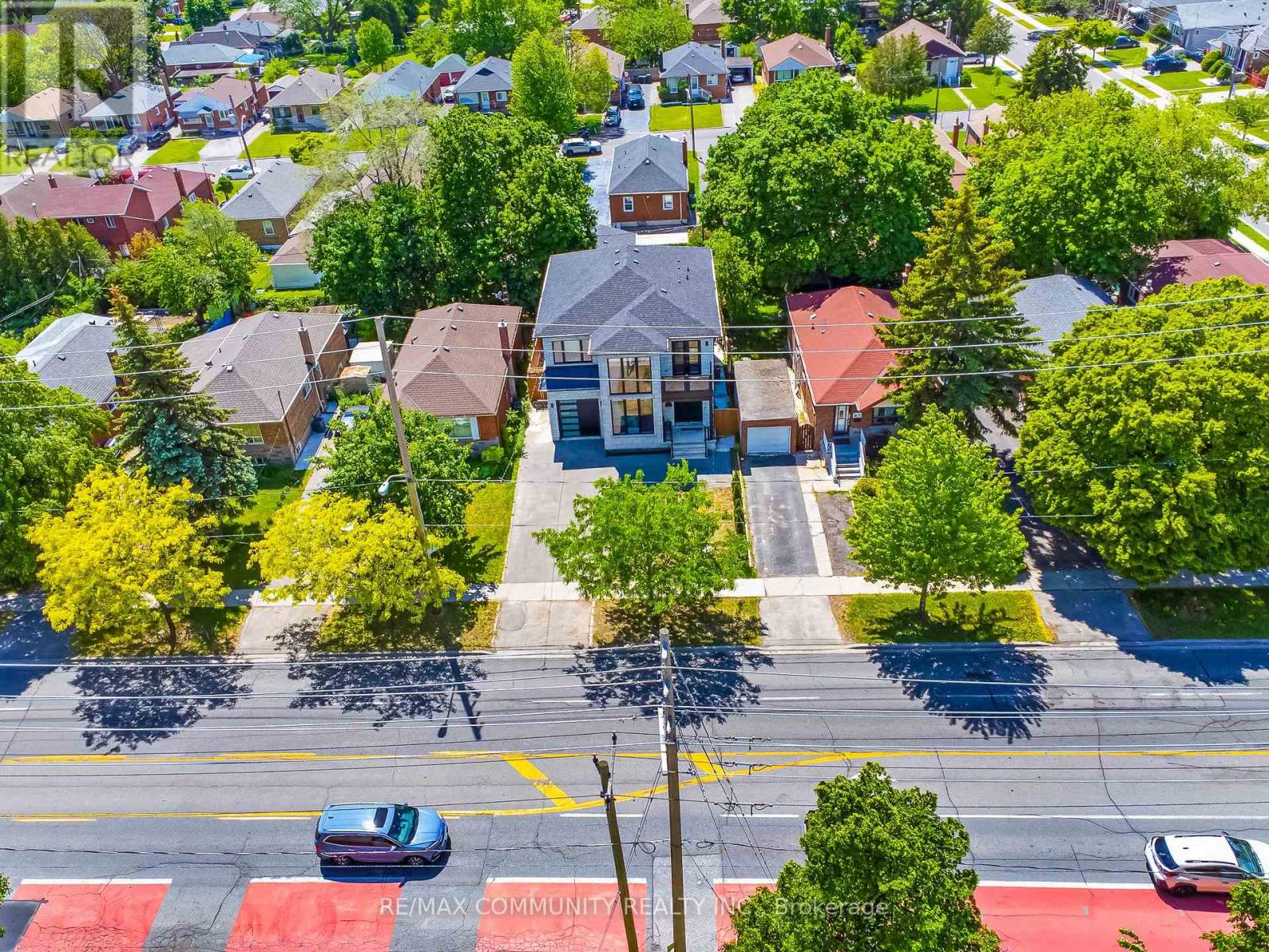 856 KENNEDY ROAD - 47