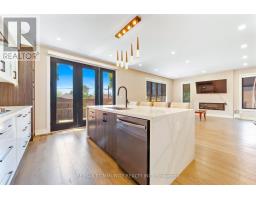 856 Kennedy Road, Toronto, ON M1K2E7 Photo 13