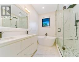 856 Kennedy Road, Toronto, ON M1K2E7 Photo 22