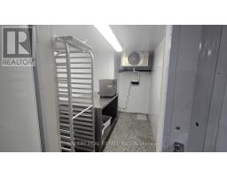 12a - 1125 Dundas Street East Street E, Mississauga, ON L4Y2C3 Photo 13