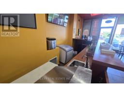 12a - 1125 Dundas Street East Street E, Mississauga, ON L4Y2C3 Photo 6