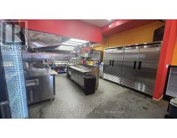 12a - 1125 Dundas Street East Street E, Mississauga, ON L4Y2C3 Photo 8