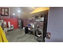 12a - 1125 Dundas Street East Street E, Mississauga, ON L4Y2C3 Photo 9