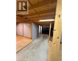 634 Colby Drive Unit# 9, Waterloo, ON N2V1A2 Photo 8