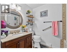 Ensuite - 1215 Gilley Cres, Parksville, BC V9P1W4 Photo 8