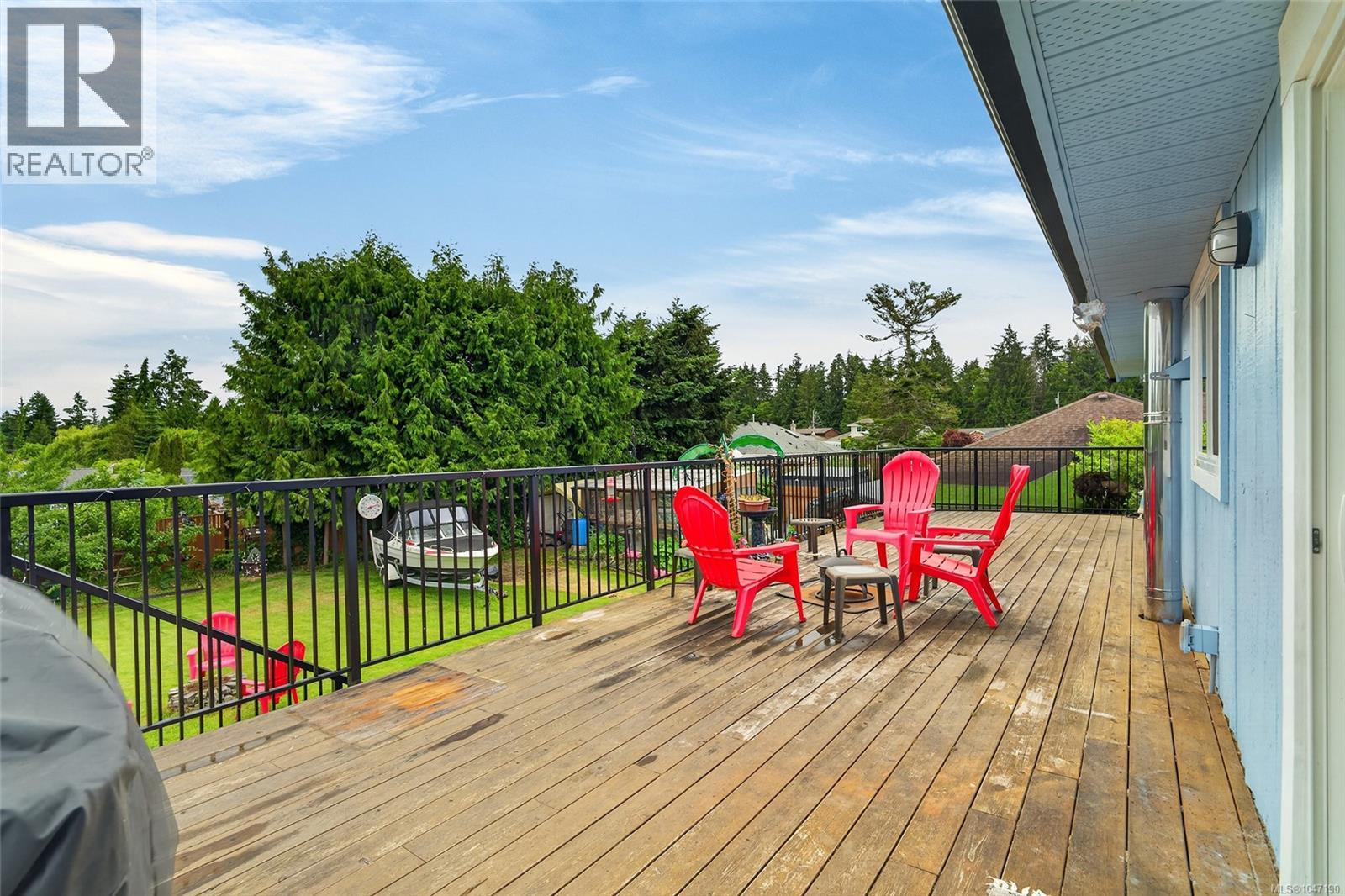1215 Gilley Cres - 40