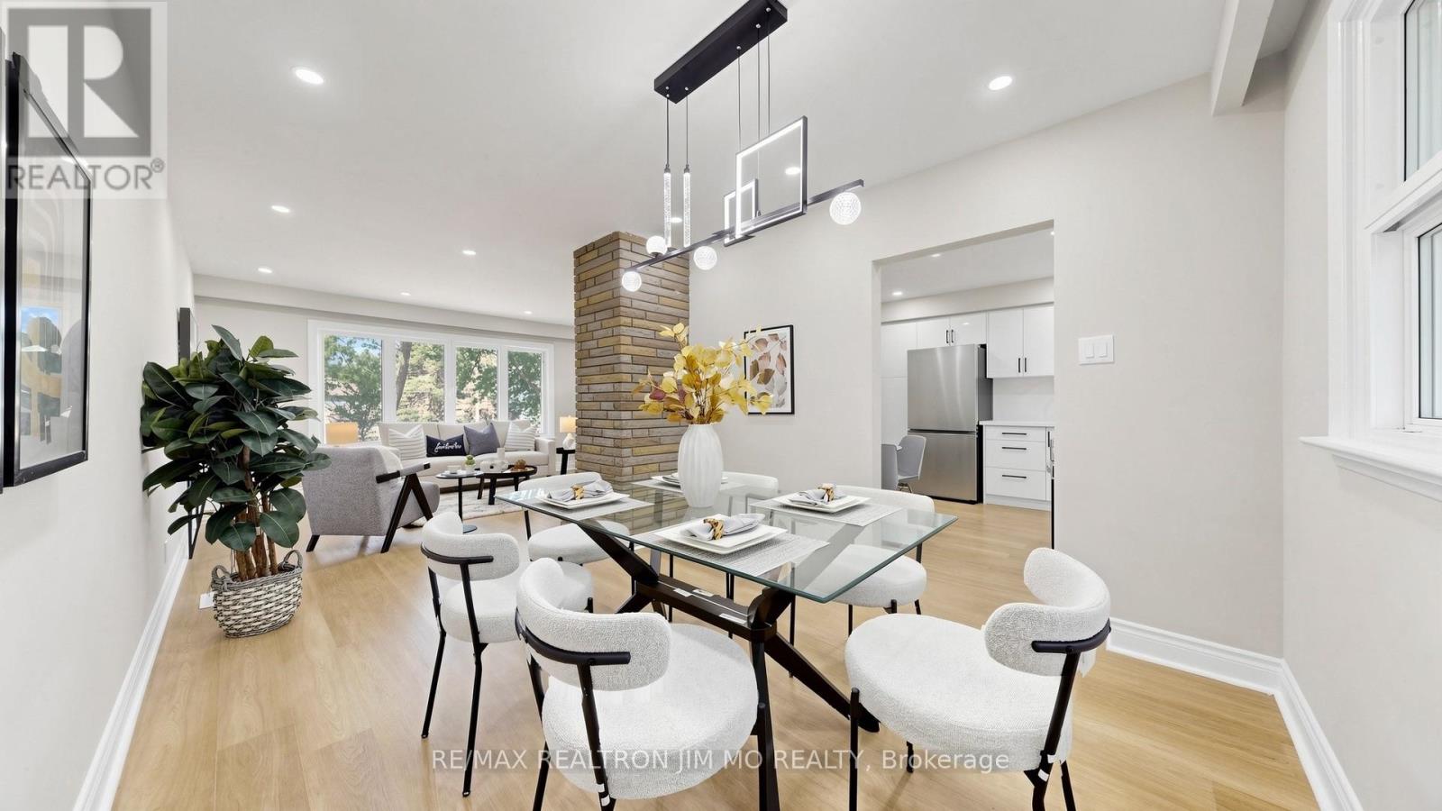 2571 KENNEDY ROAD - 13