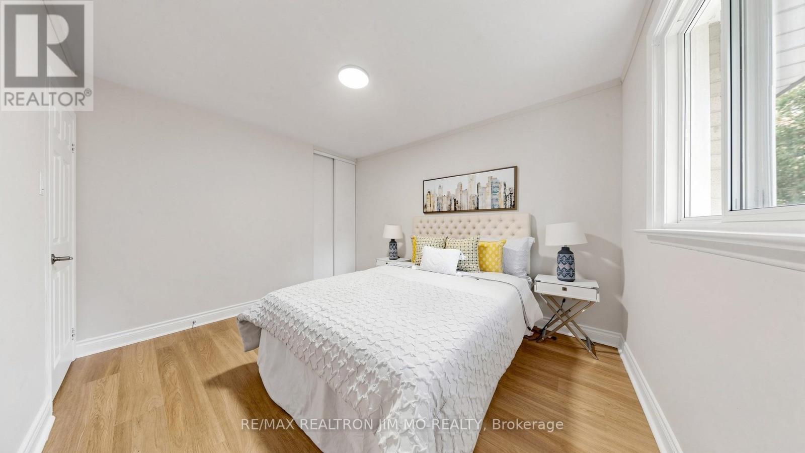 2571 KENNEDY ROAD - Image 27