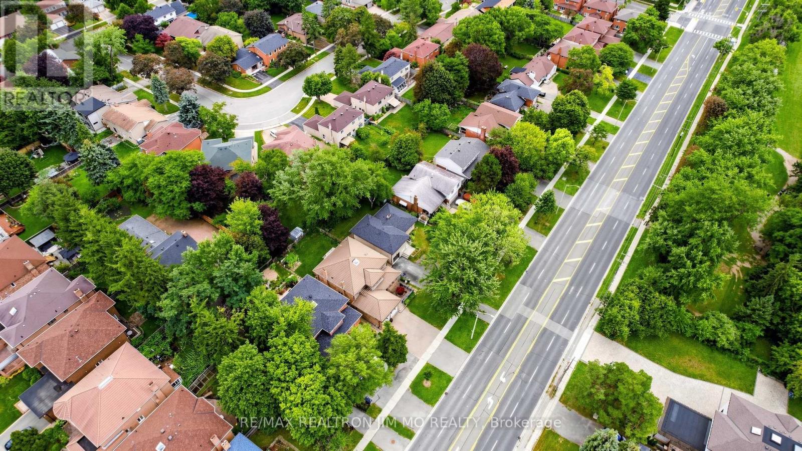 2571 KENNEDY ROAD - 45