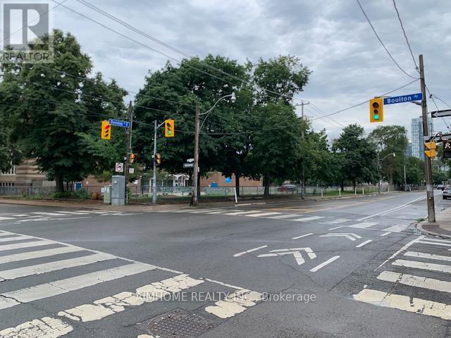966 DUNDAS STREET E - 10