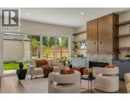 Bedroom - 3919 23 Avenue Sw, Calgary, AB T3E0J9 Photo 9