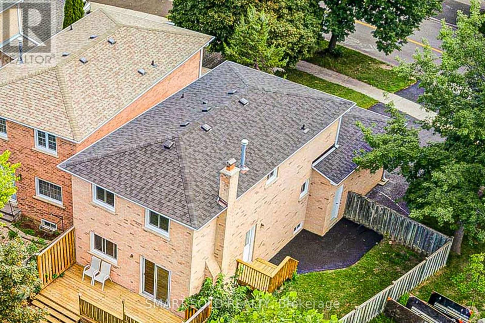24 SNIDER DRIVE - 45