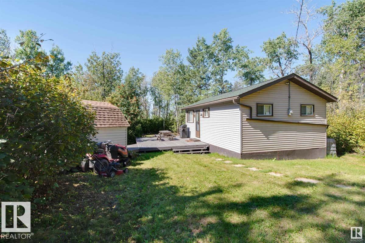 38 59526 Highway 657 - Image 3