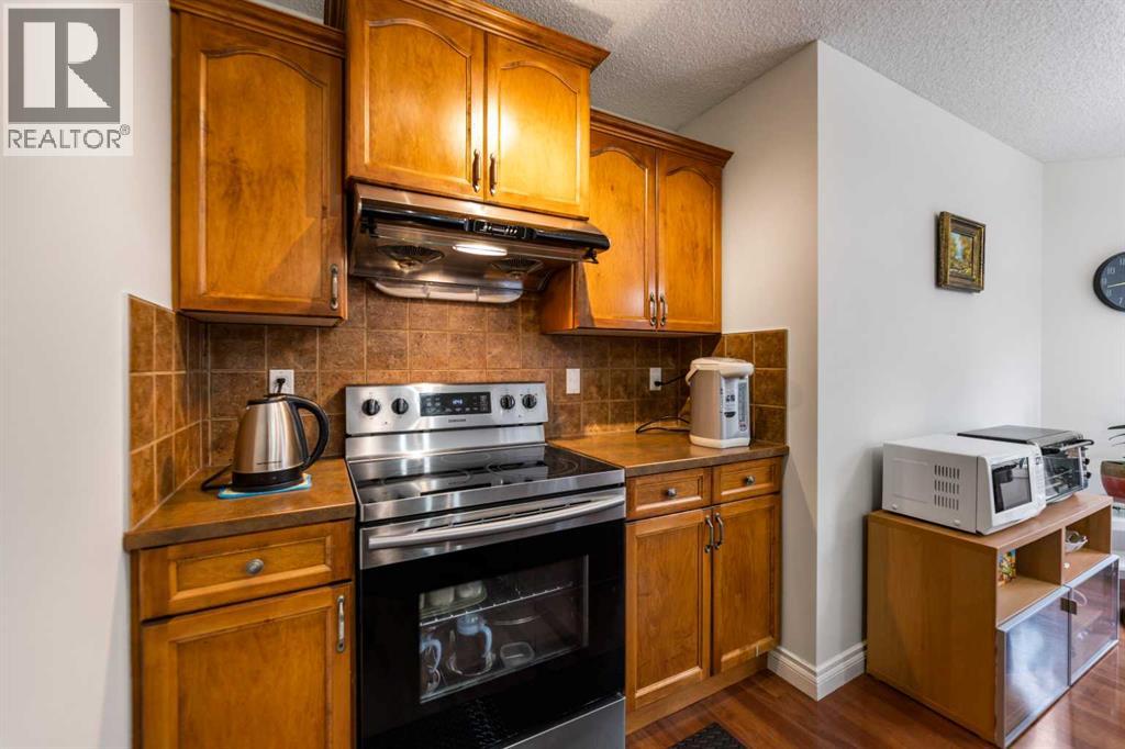 10 Evansmeade Manor NW - 9