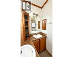 431 Park Avenue, Outlook, SK S0L2N0 Photo 37