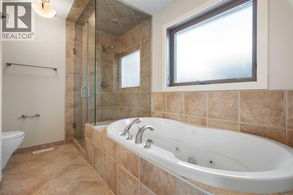 448 25 Avenue NW - 19