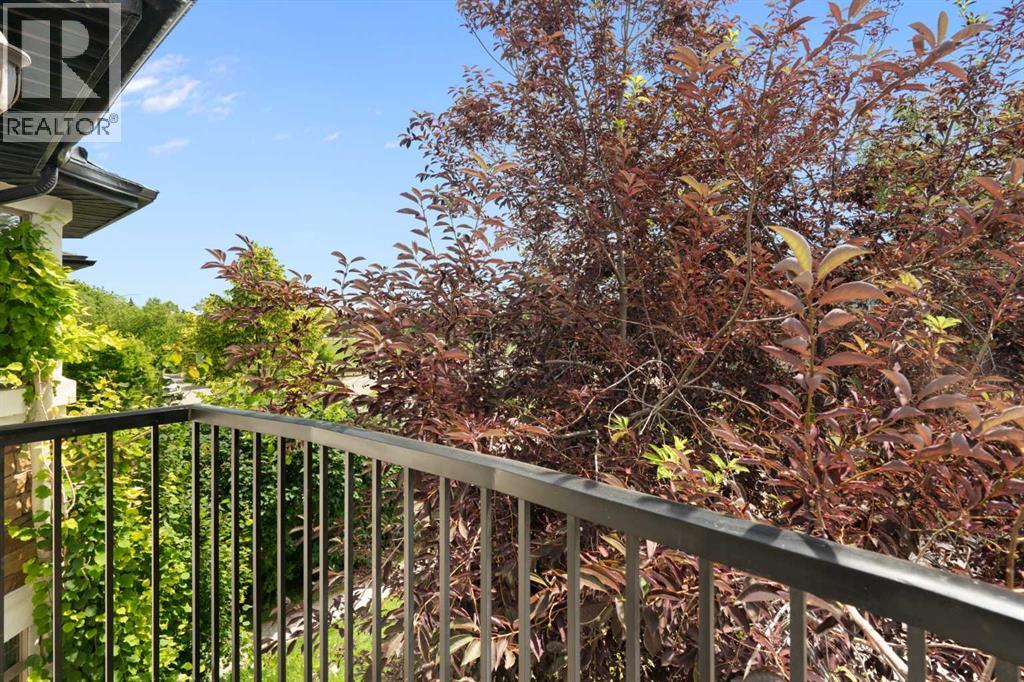 448 25 Avenue NW - 29