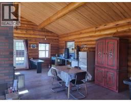 4470 & 4476 Titetown Road, Quesnel, BC V2J3H9 Photo 30