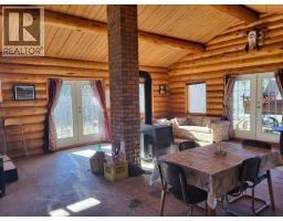 4470 & 4476 Titetown Road, Quesnel, BC V2J3H9 Photo 29