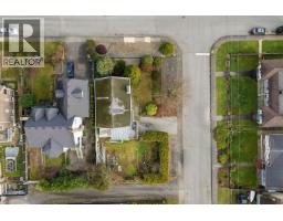 5395 Georgia Street, Burnaby, BC V5B1V3 Photo 9