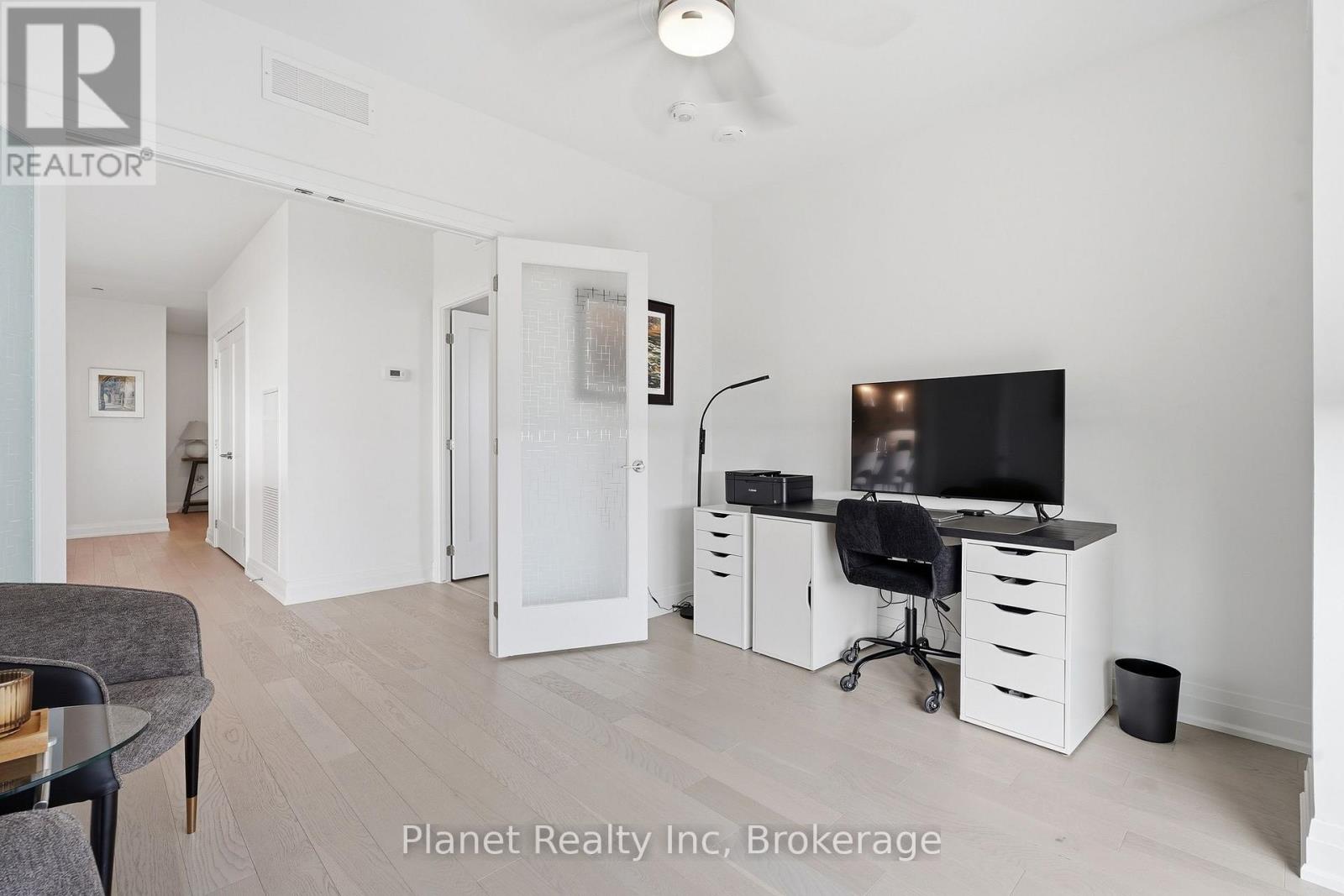 #1305 71 WYNDHAM STREET S - Image 25