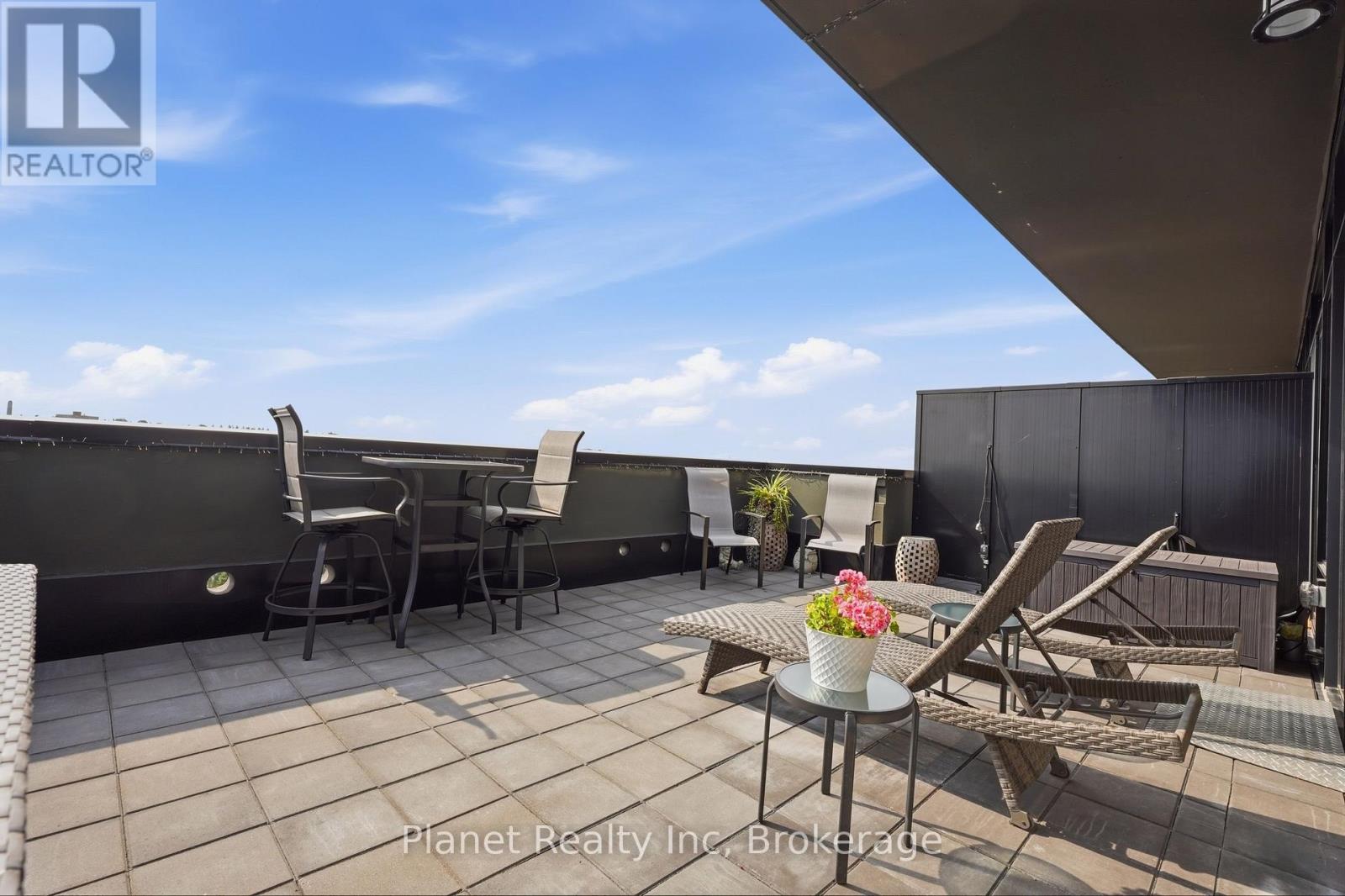 #1305 71 WYNDHAM STREET S - Image 29
