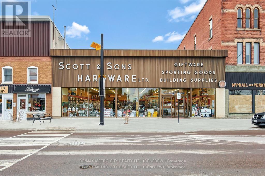 Retail for Sale in Renfrew – 150 RAGLAN STREET S, Renfrew – MLS# X13685796 - Image 2