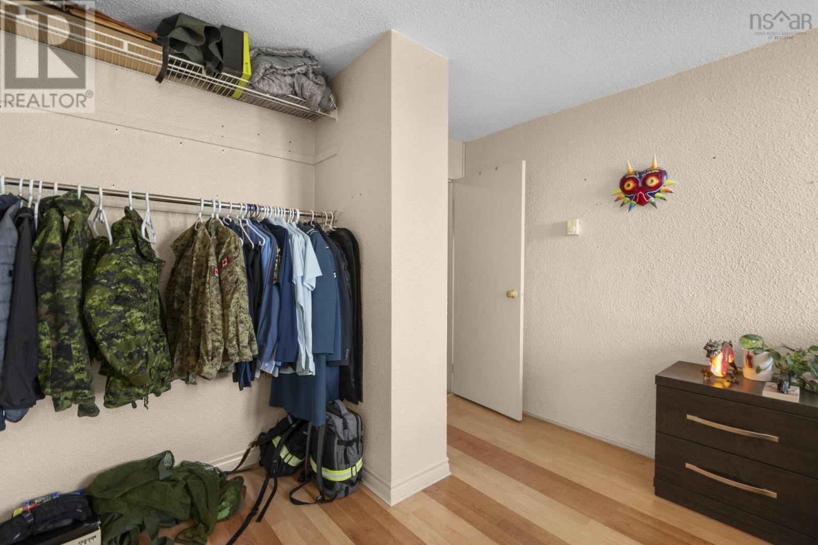 #407 5572 North Ridge Road - 25